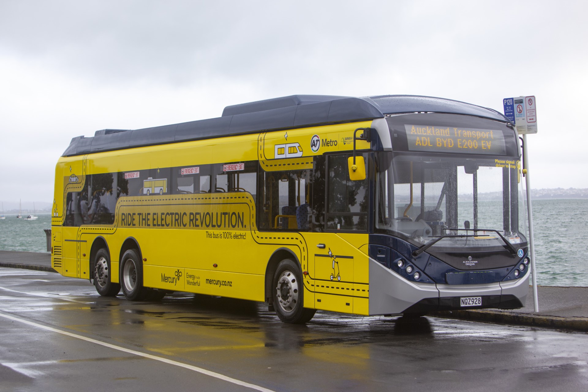 ADL delivers its first extralarge electric bus in New Zealand to